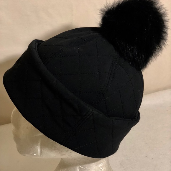OS UGG Water Resistant Quited Shearling PomPom Hat - Picture 2 of 4